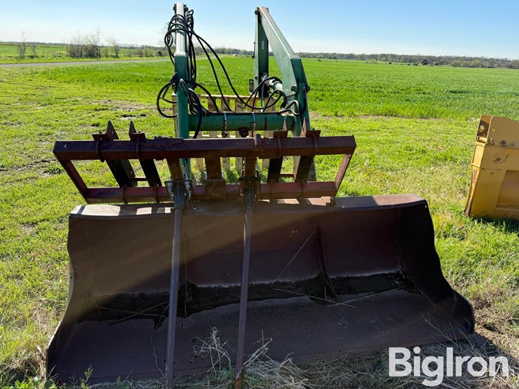 john-deere-158-image-2