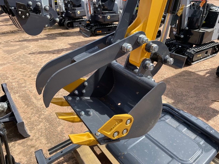 #5546-•-landhonor-lhr-kn16-mini-excavator-image-13