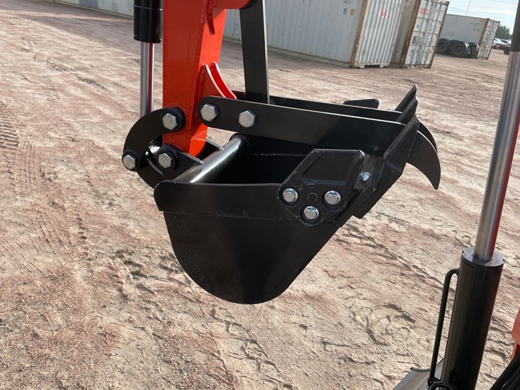 #5523-•-2026-cfg-ynt20-diesel-mini-excavator-image-12
