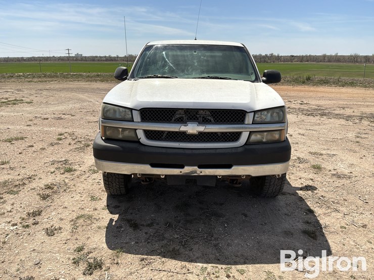 2003-chevrolet-silverado-2500-image-2