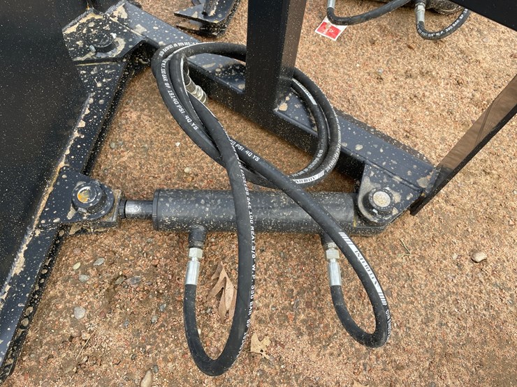 #4138-•-jct-hydraulic-tree-puller-attachment-image-5