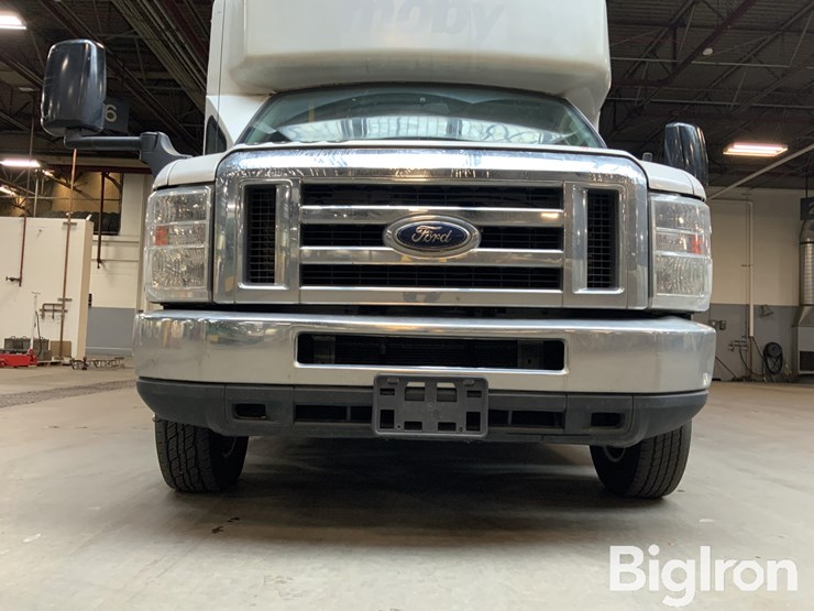 2018-ford-e450-image-9