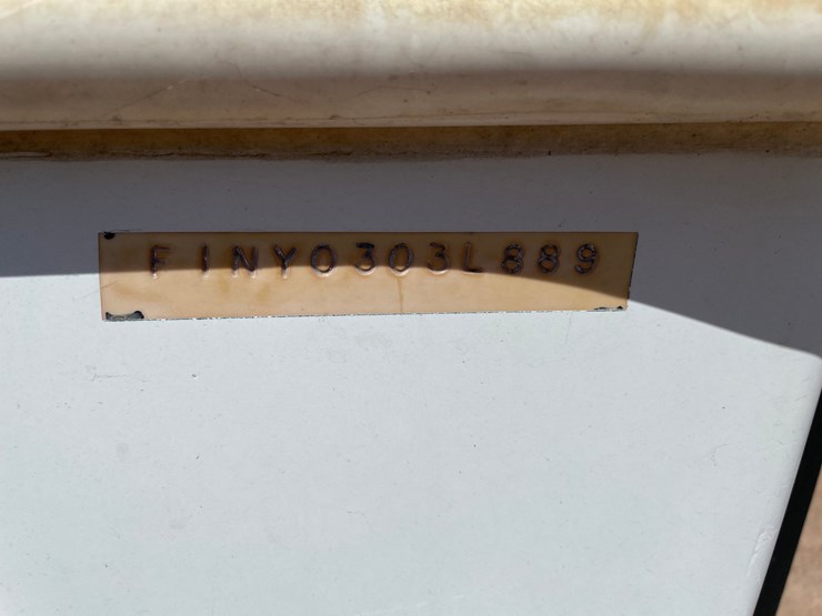 #1565-•-1989-ski-centurion-falcon-19'-ski-boat-(has-reg-card)-image-25