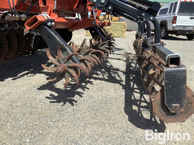 2011-kuhn-krause-excelerator-8000-image-20