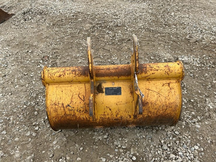 john-deere-30-image-3