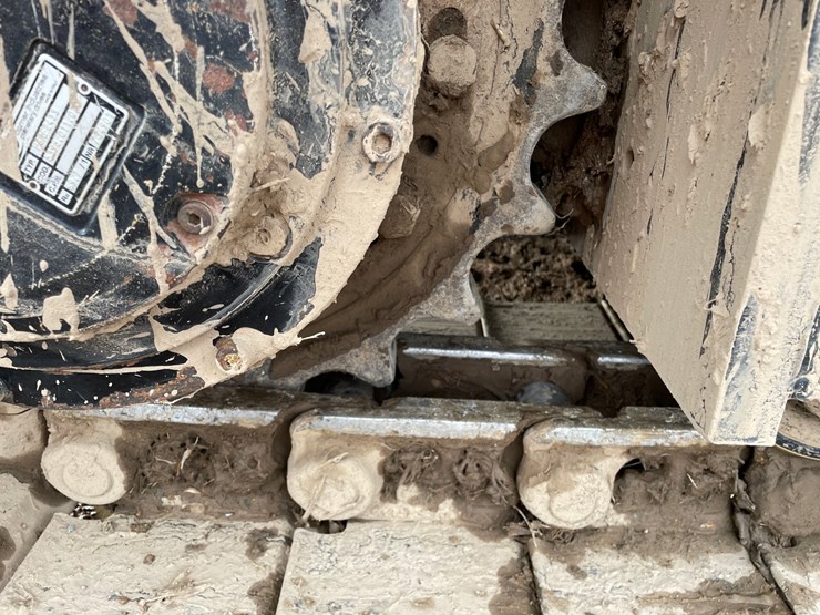 2017-gyro-trac-gt35-image-28