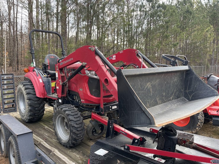 2021-mahindra-1635s-compact-utility-tractor-w/loader-image-3