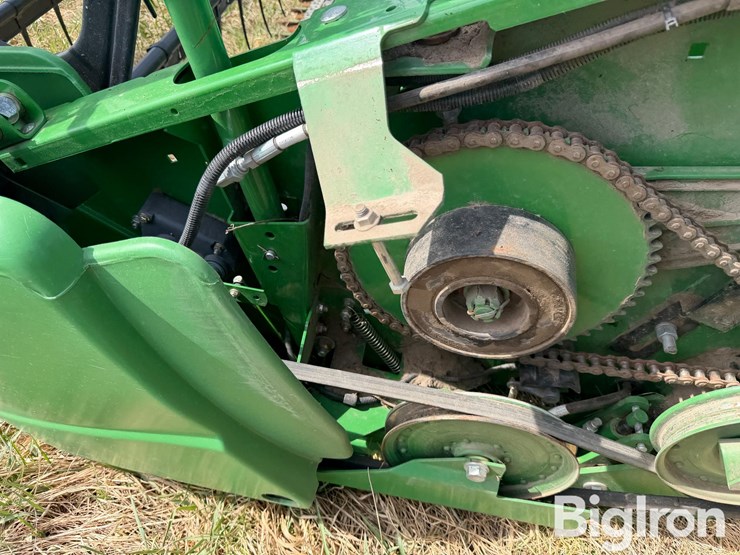 2011-john-deere-620f-image-16