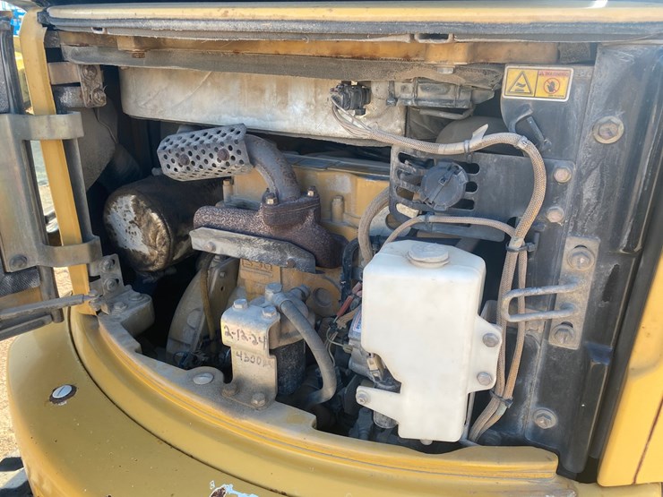 caterpillar-303c-cr-image-25