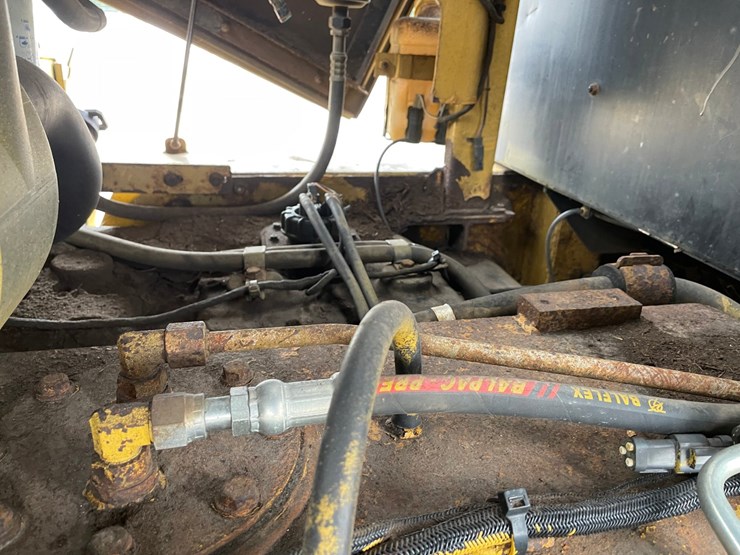 2002-caterpillar-914g-image-51