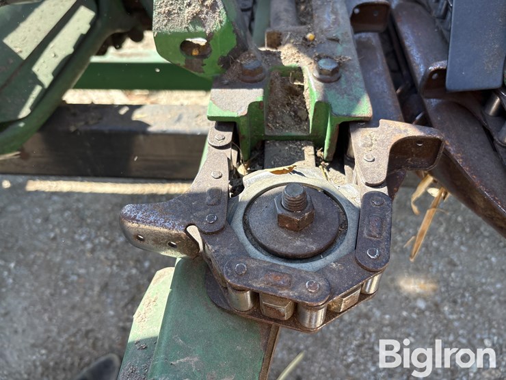 2008-john-deere-608c-image-9