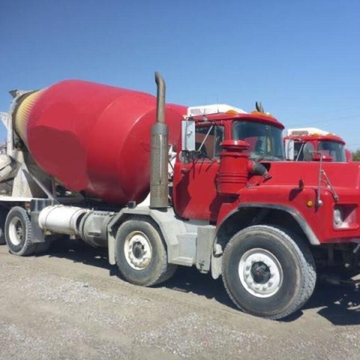 1999 MACK RB690S