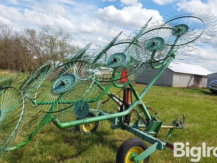 john-deere-702-image-11