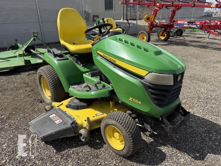 2018-john-deere-x584-image-2