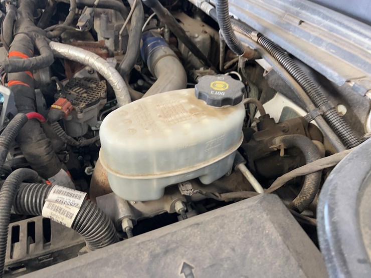 2013-chevrolet-3500-image-63