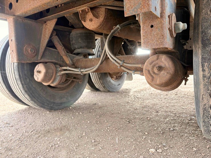 2010-utility-3000r-reefer-image-13