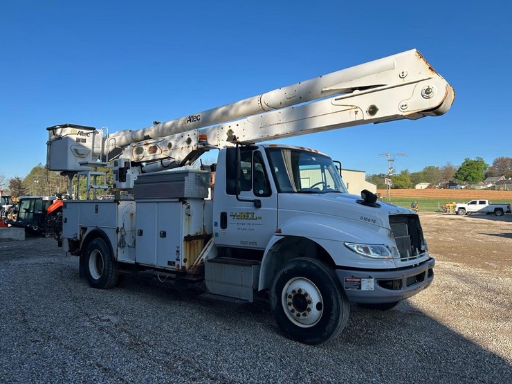 2016-international-durastar-4300-image-6