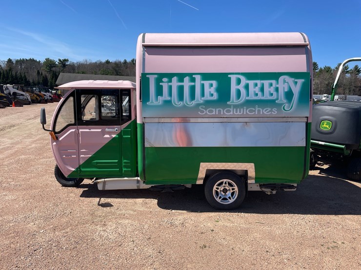 #1562-•-2019-qingdao-3-wheel-electric-food-truck-(no-title)-image-34