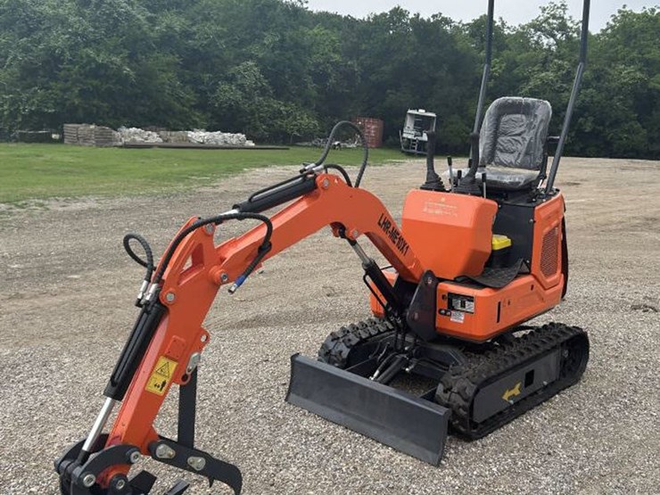 #34-•-mini-excavator---lhr-me10x1-image-1
