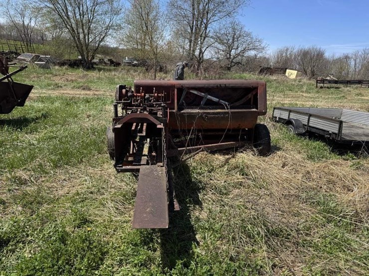 new-holland-super-68-image-5