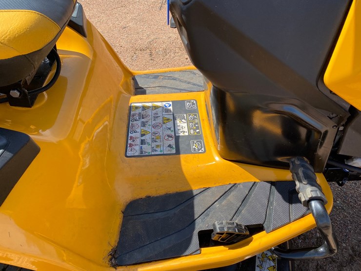 #1547-•-2022-cub-cadet-lt46-riding-lawn-mower-image-25