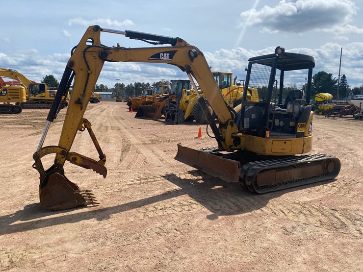 caterpillar-305c-cr-image-12