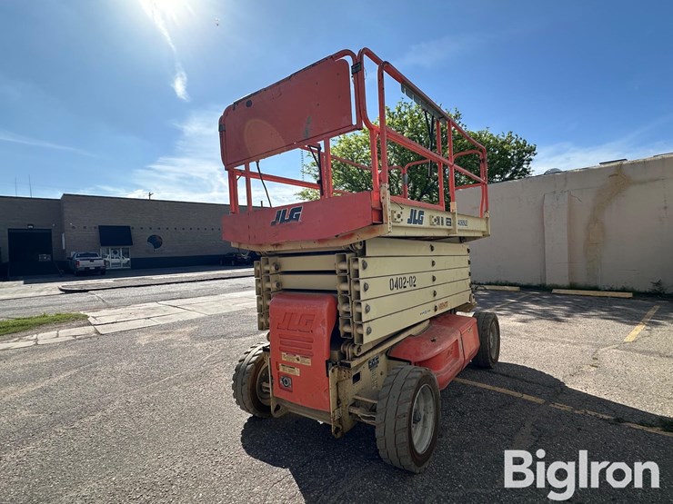jlg-4069le-image-8