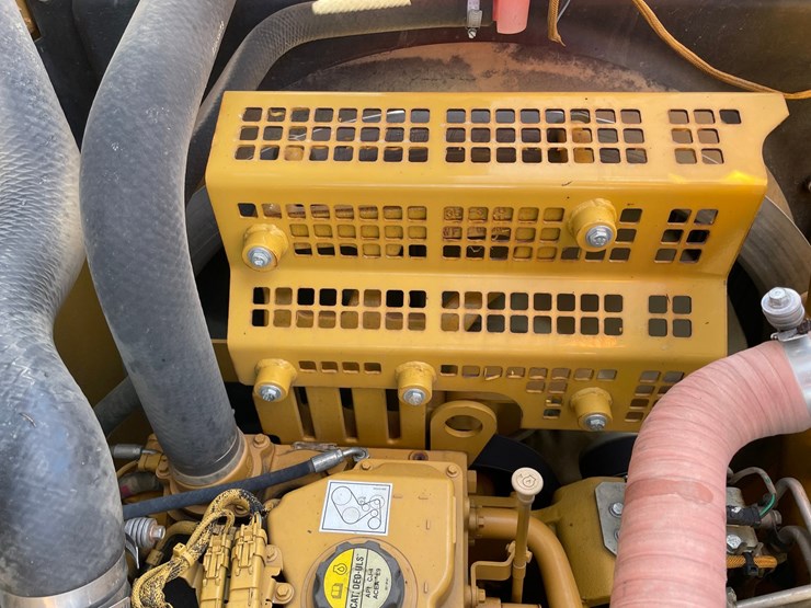 caterpillar-324e-image-71