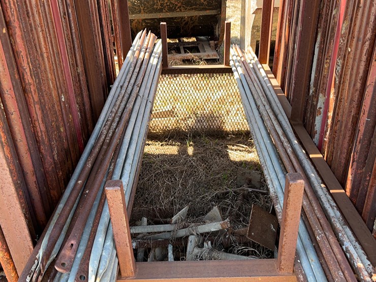scaffolding-on-carring-cage.-image-3