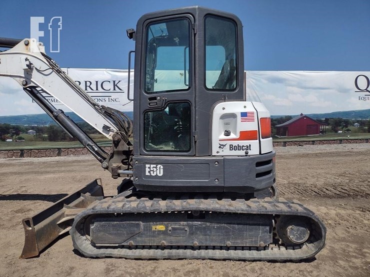 2016-bobcat-e50-image-12