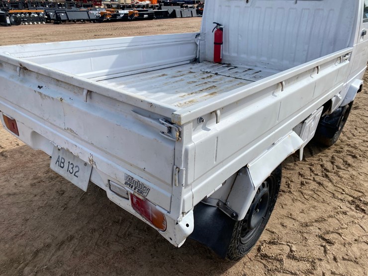 #1561-•-mitsubishi-minicab-truck-(no-title)-image-15