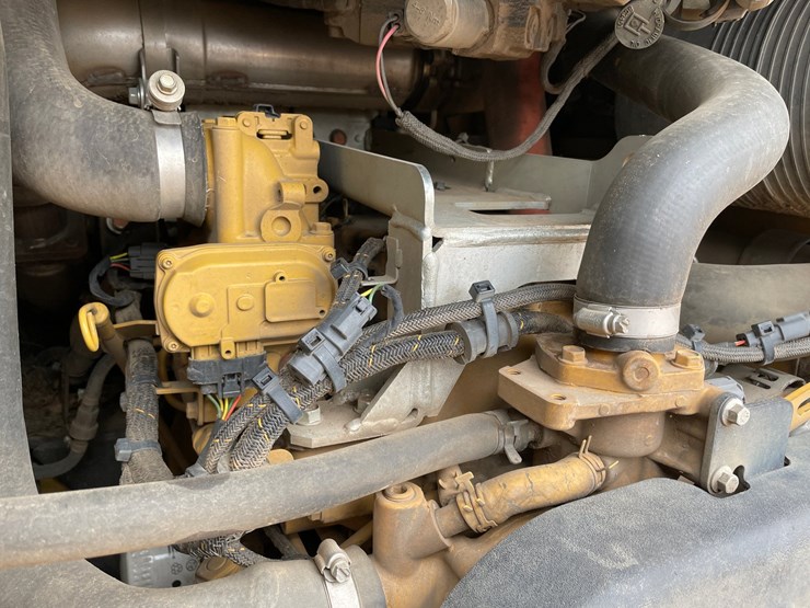 2019-caterpillar-299d2-xhp-image-37