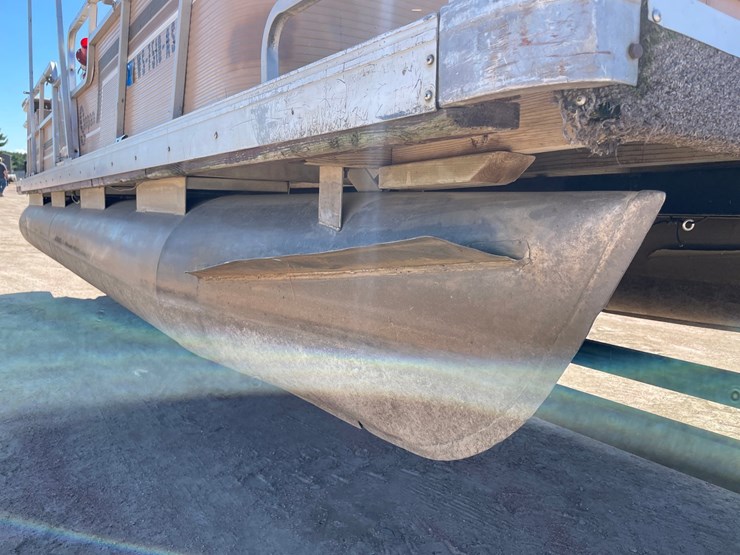 #1574-•-1984-sanpan-816-20'-pontoon-(has-wi-title)-image-14