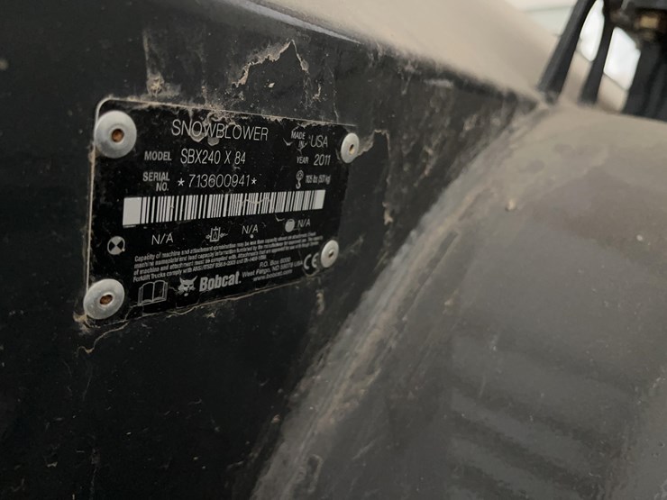 bobcat-snowblower-image-6