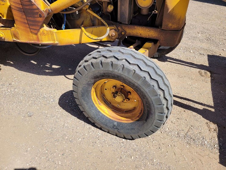 john-deere-401c-image-5