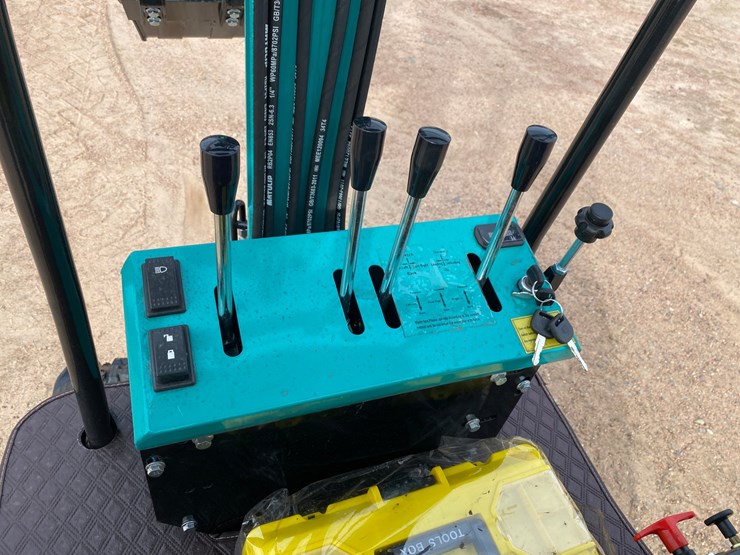 #5558-•-2026-cfg-kt12r-mini-excavator-image-13