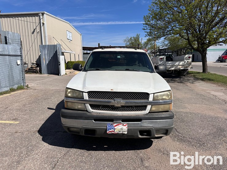 2004-chevrolet-silverado-1500-z71-image-2