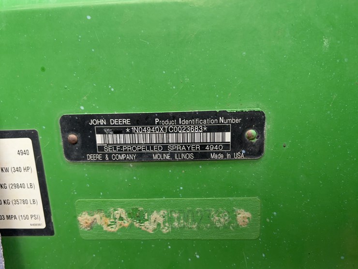 2013-john-deere-4940-image-28