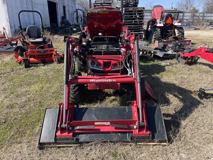 2024-mahindra-1626s-compact-utility-tractor-w/loader-image-2