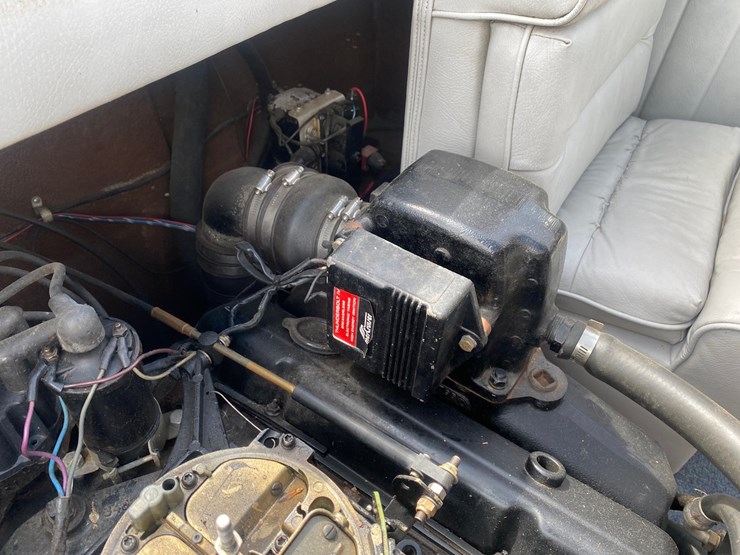 #1566-•-1986-celebrity-v190-19'-boat-(has-wi-title)-image-37