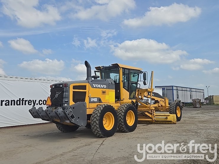 2012-volvo-g940b-image-5