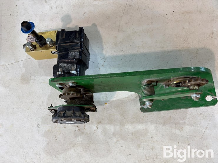 john-deere-1790-image-8