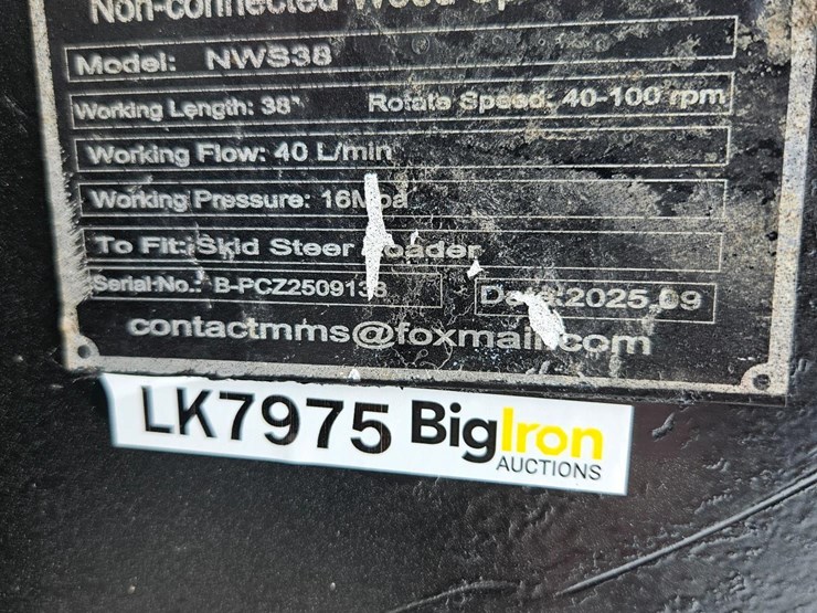 2025-massey-ferguson-730-image-11
