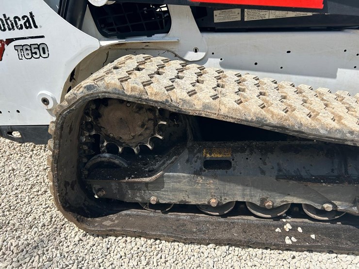 2019-bobcat-t650-image-13