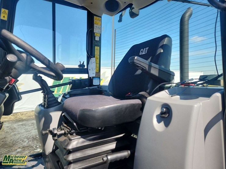 2021-caterpillar-907m-image-14