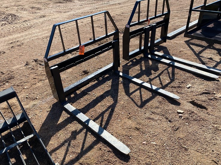 #4072-•-kivel-2,000-lbs.-pallet-fork-attachment-image-1