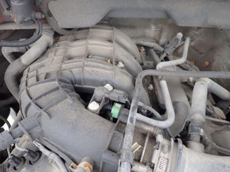 2013-ford-f150-xlt-image-45