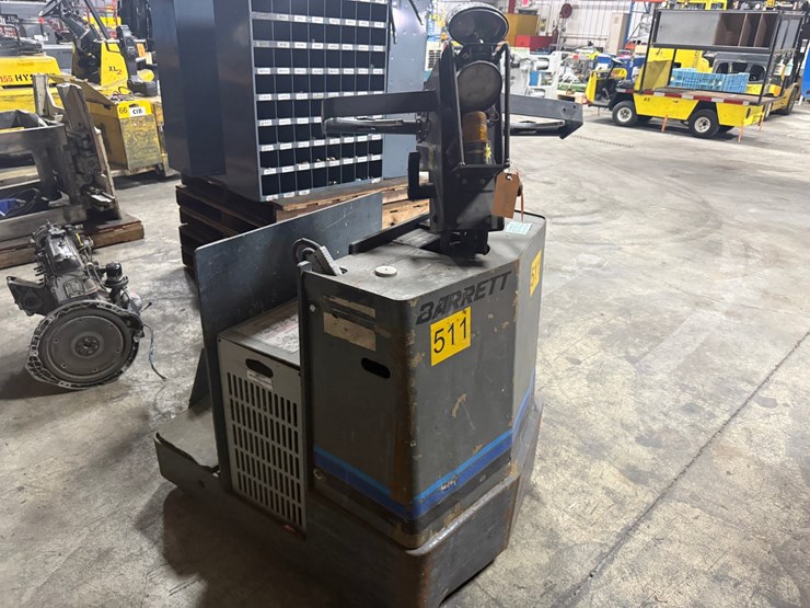 #2073-•-barrett-electric-pallet-jack-image-3