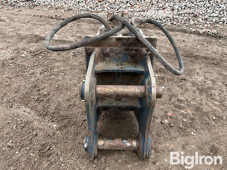 john-deere-210-image-2