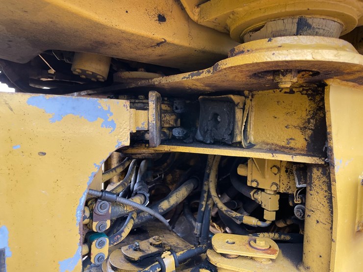 2002-caterpillar-914g-image-17